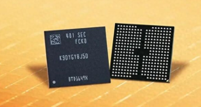 The price of Samsung flash memory jumped sharply,with an increase of 100%.